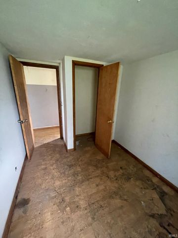 7372 & 7392 N Pine Bluff Road, Bicknell, IN 47512