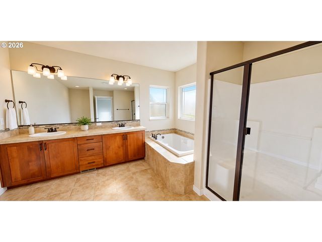 19950 Sw PALOUSE St, Beaverton, OR 97006