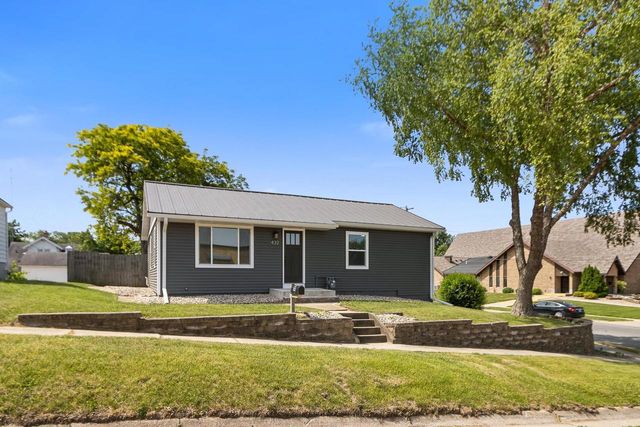 432 W Marion Street, Portage, WI 53901