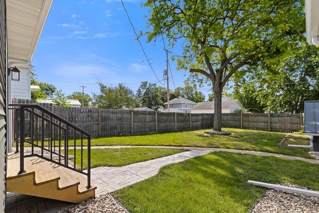 432 W Marion Street, Portage, WI 53901