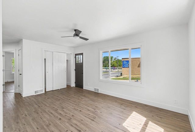 432 W Marion Street, Portage, WI 53901