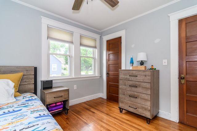 18 Hammond Rd, Natick, MA 01760
