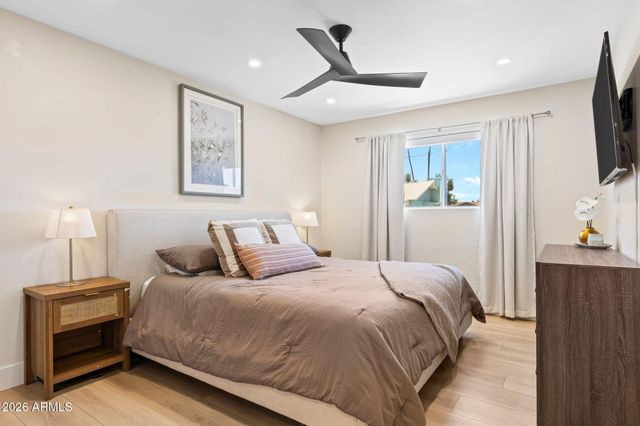 8525 E BONNIE ROSE Avenue, Scottsdale, AZ 85250
