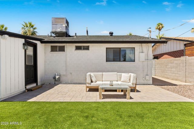 8525 E BONNIE ROSE Avenue, Scottsdale, AZ 85250