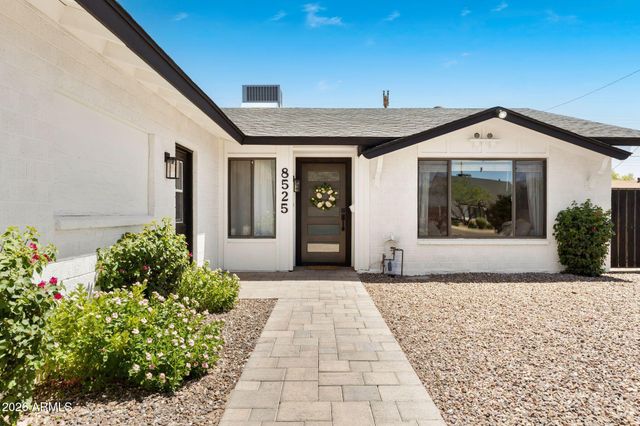 8525 E BONNIE ROSE Avenue, Scottsdale, AZ 85250