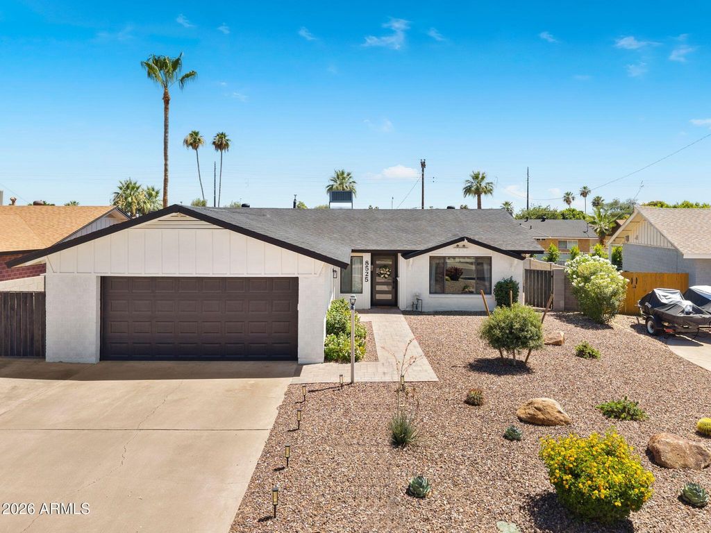 8525 E BONNIE ROSE Avenue, Scottsdale, AZ 85250