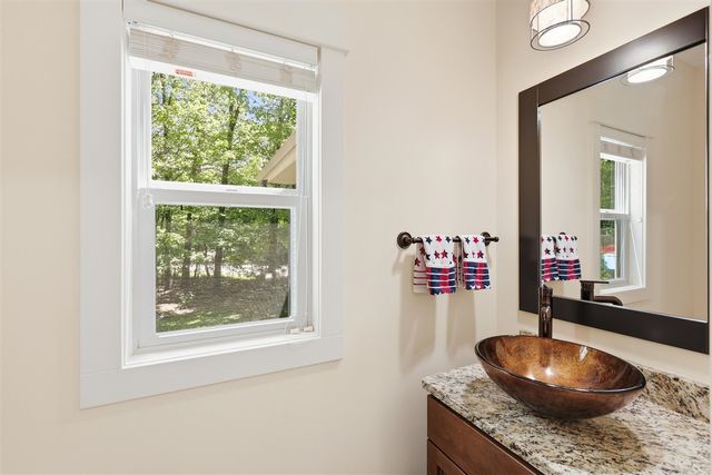 9339 Bay Harbor Court, Rockford, MI 49341