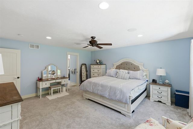 9339 Bay Harbor Court, Rockford, MI 49341
