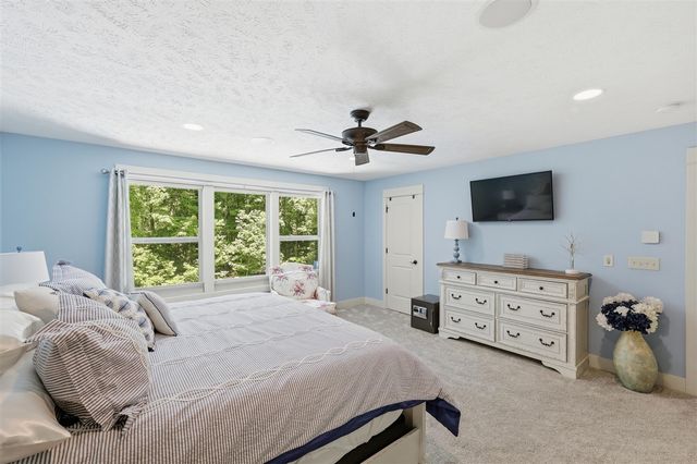 9339 Bay Harbor Court, Rockford, MI 49341
