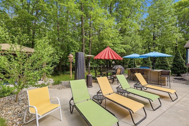 9339 Bay Harbor Court, Rockford, MI 49341