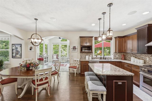 9339 Bay Harbor Court, Rockford, MI 49341