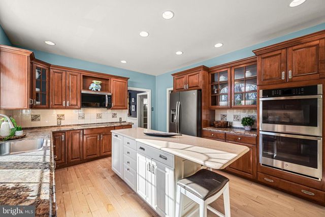 3 GREENSTONE WAY, Malvern, PA 19355