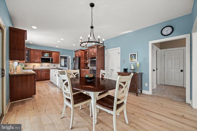 3 GREENSTONE WAY, Malvern, PA 19355