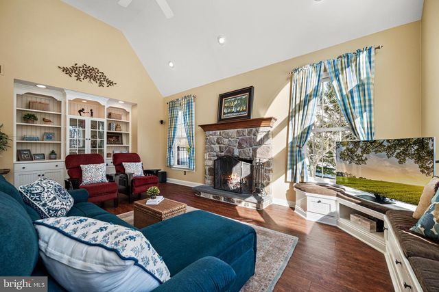 3 GREENSTONE WAY, Malvern, PA 19355