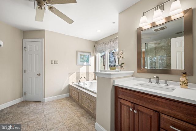 3 GREENSTONE WAY, Malvern, PA 19355