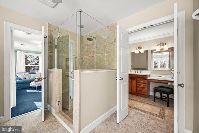 3 GREENSTONE WAY, Malvern, PA 19355