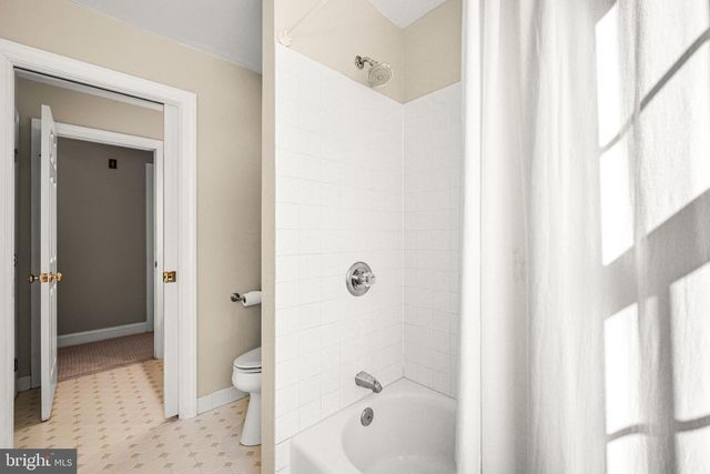 3 GREENSTONE WAY, Malvern, PA 19355