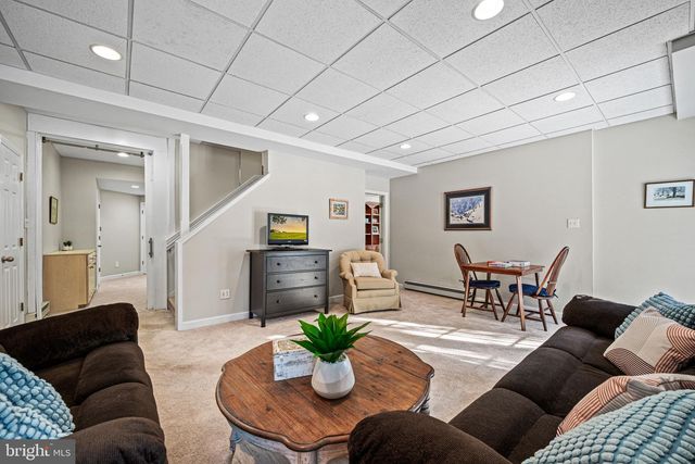 3 GREENSTONE WAY, Malvern, PA 19355