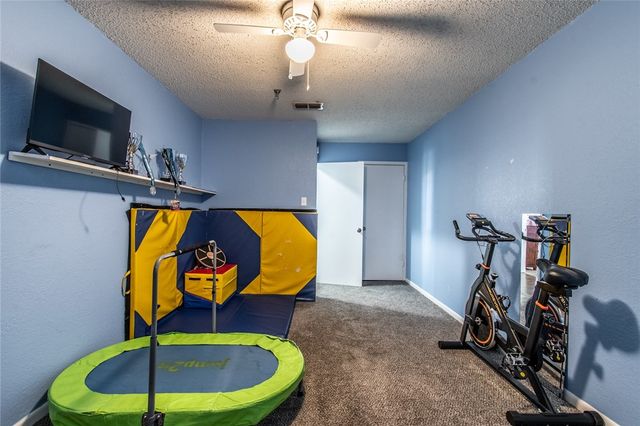 713 Truk Dr, Corpus Christi, TX 78418