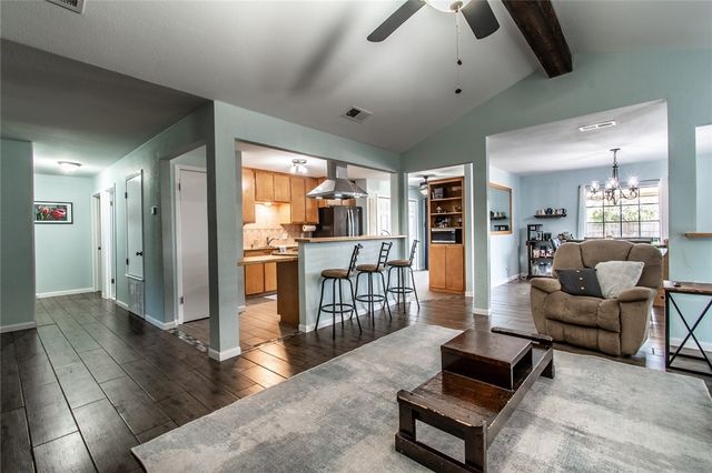 713 Truk Dr, Corpus Christi, TX 78418