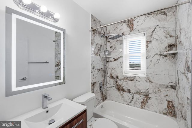 5312 CHILLUM PL NE, Washington, DC 20011