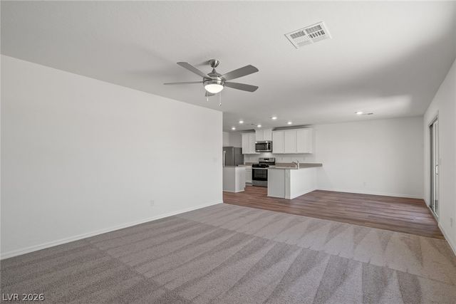 6722 Magnolia River Avenue, Las Vegas, NV 89156