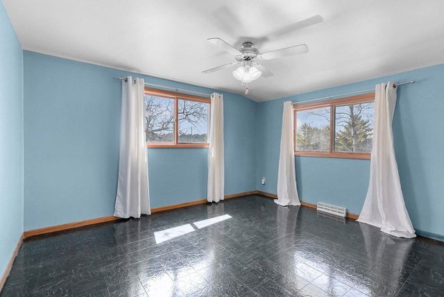 N956 NORTH ROAD, Hortonville, WI 54944
