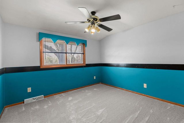 N956 NORTH ROAD, Hortonville, WI 54944