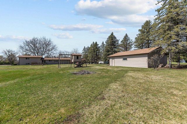 N956 NORTH ROAD, Hortonville, WI 54944
