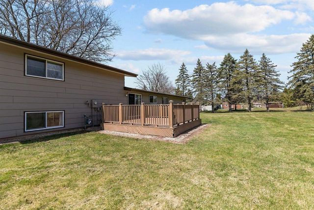 N956 NORTH ROAD, Hortonville, WI 54944