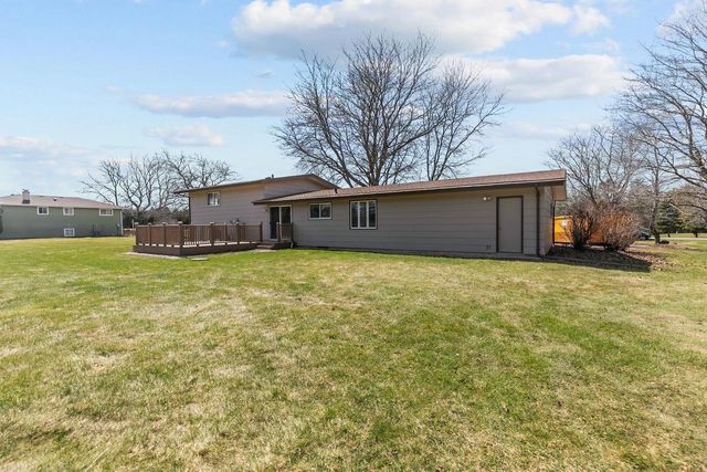 N956 NORTH ROAD, Hortonville, WI 54944