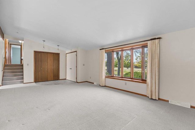 N956 NORTH ROAD, Hortonville, WI 54944