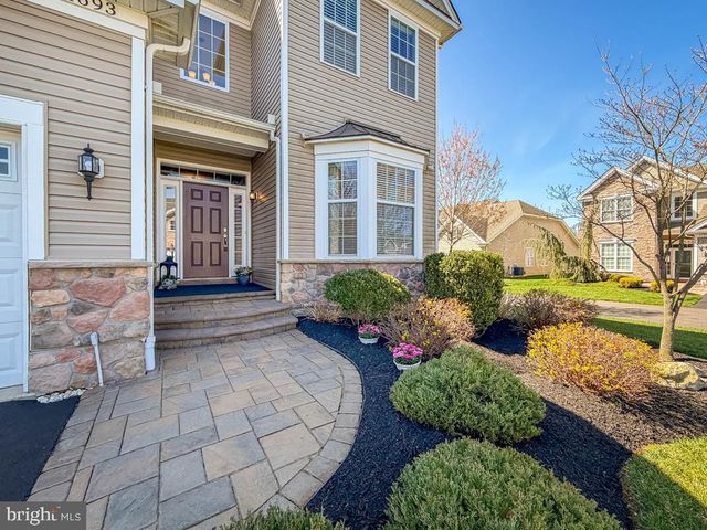 1693 PIERCE WAY, Yardley, PA 19067