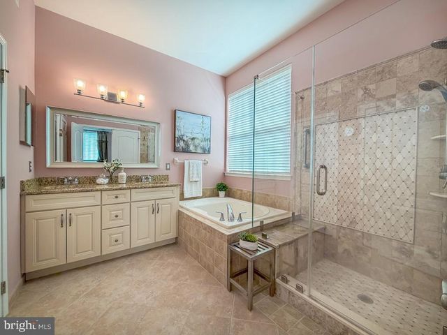 1693 PIERCE WAY, Yardley, PA 19067