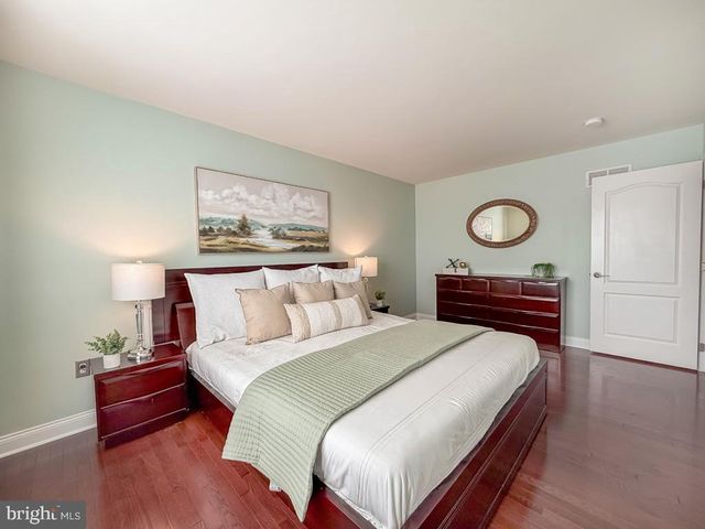 1693 PIERCE WAY, Yardley, PA 19067