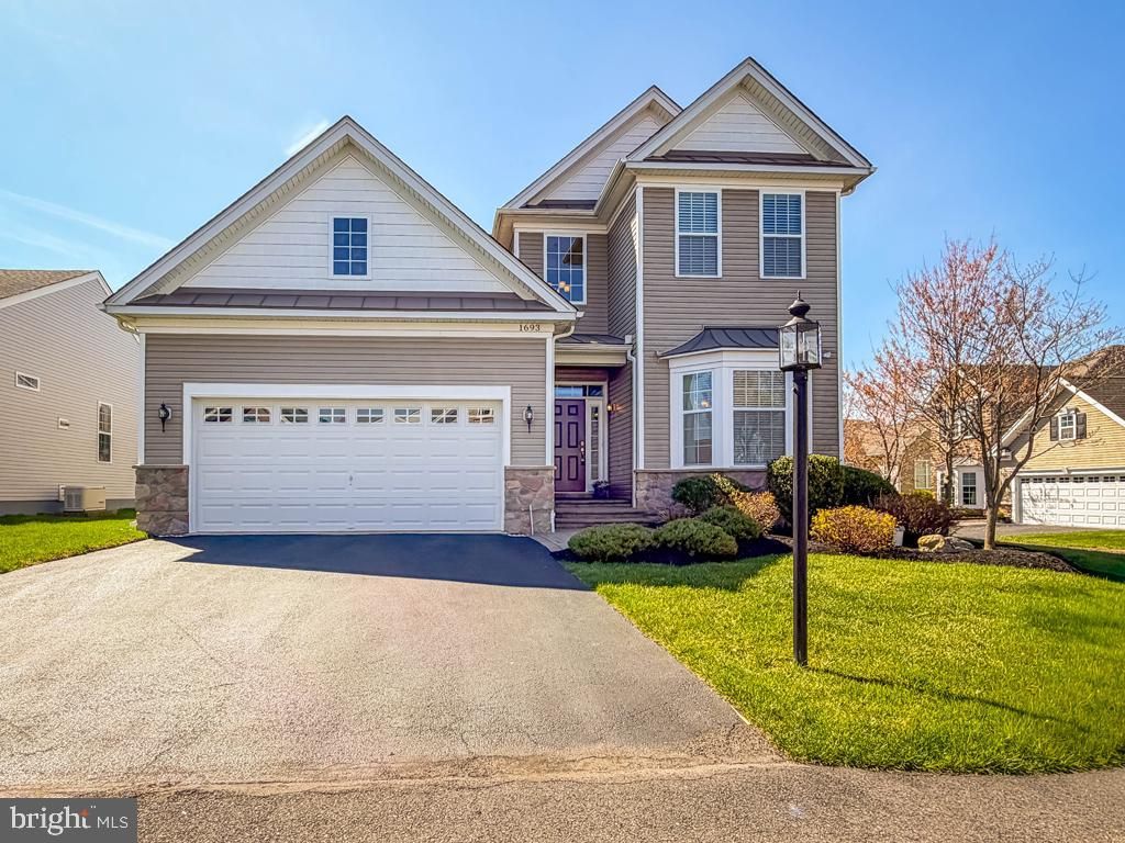 1693 PIERCE WAY, Yardley, PA 19067