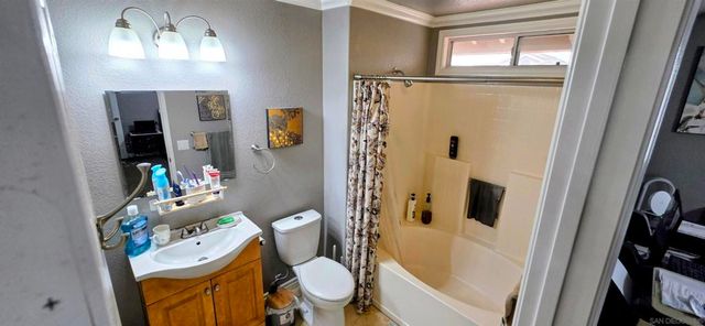 880 Friendly, El Cajon, CA 92021