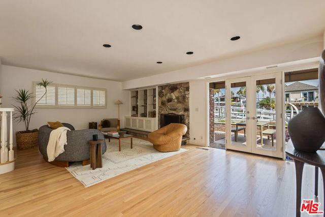 104 Rivo Alto Canal, Long Beach, CA 90803