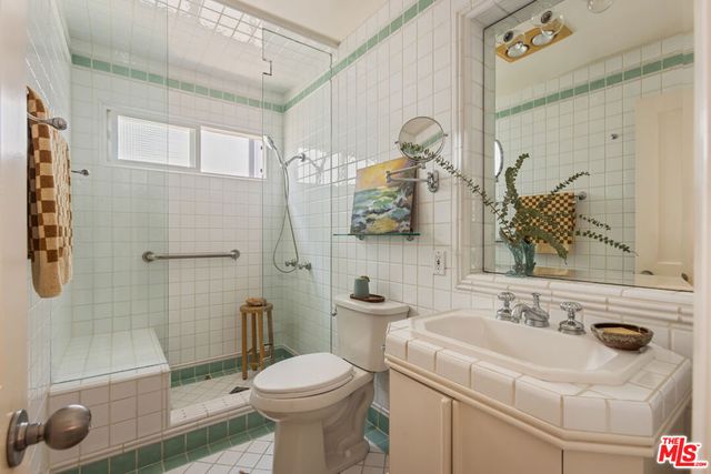 104 Rivo Alto Canal, Long Beach, CA 90803