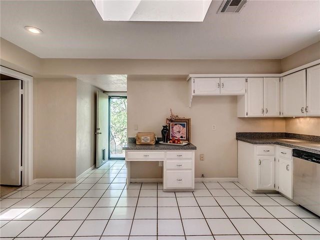 1533 Glenbrook Drive, Oklahoma City, OK 73118