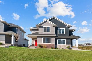 639 Catherine Drive, Tiffin, IA 52340