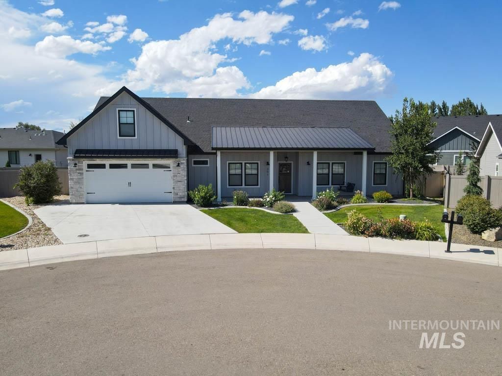 351 Lodgepole Ct, Fruitland, ID 83619