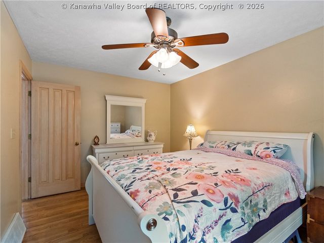 1020 Mountain Road, Charleston, WV 25303