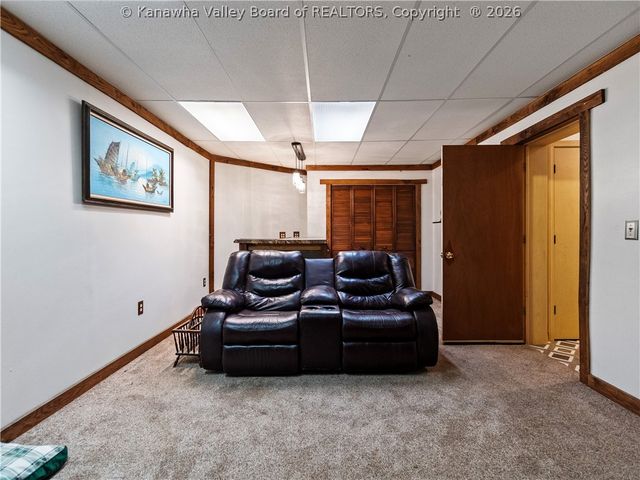 1020 Mountain Road, Charleston, WV 25303