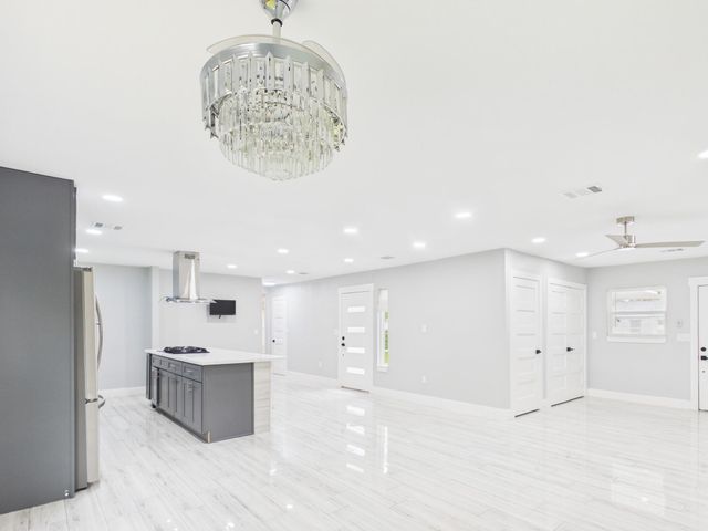 4927 Kelso Street, Houston, TX 77021