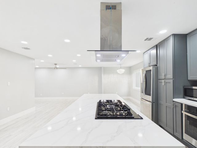 4927 Kelso Street, Houston, TX 77021