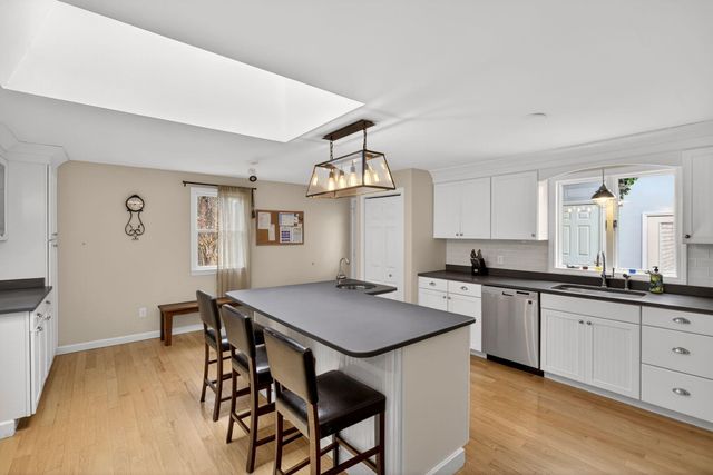 17,17A,17B Cranberry Lane, Falmouth, MA 02540