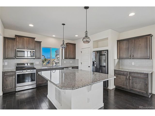 17909 E 54th Ave, Denver, CO 80249