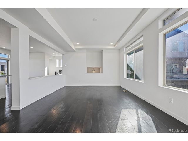 17909 E 54th Ave, Denver, CO 80249