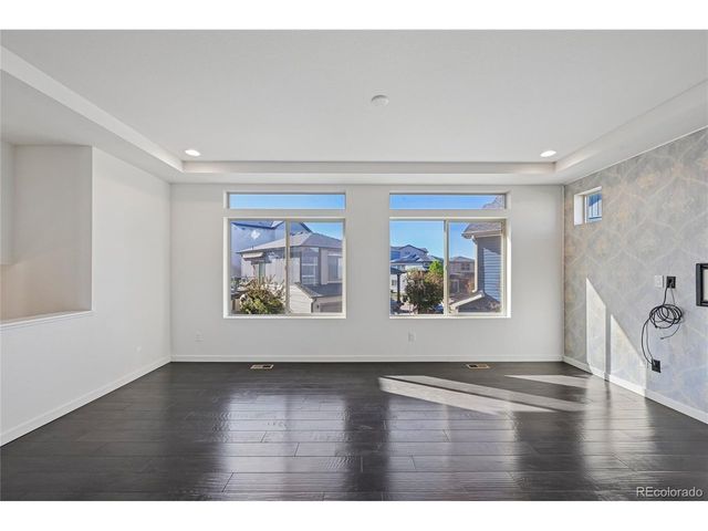 17909 E 54th Ave, Denver, CO 80249